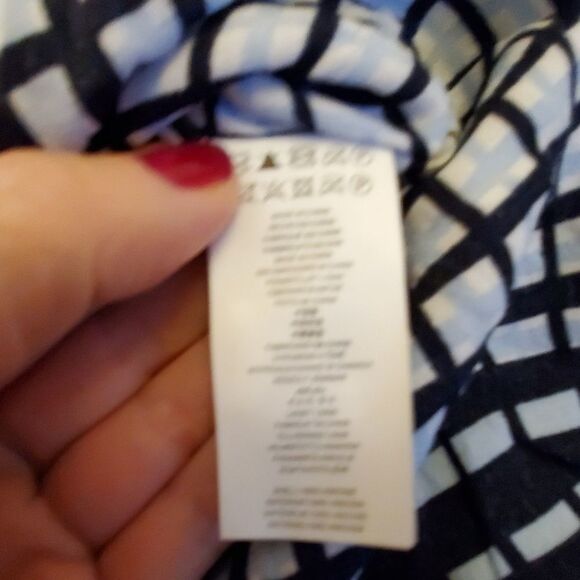 Beautiful blue & white Michael Kors top - Picture 5 of 8